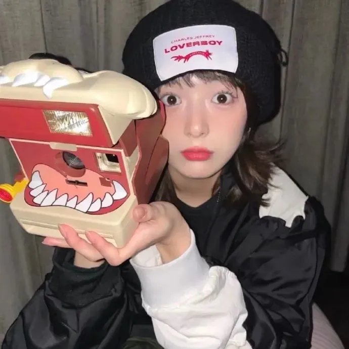 钢铁少女团2
